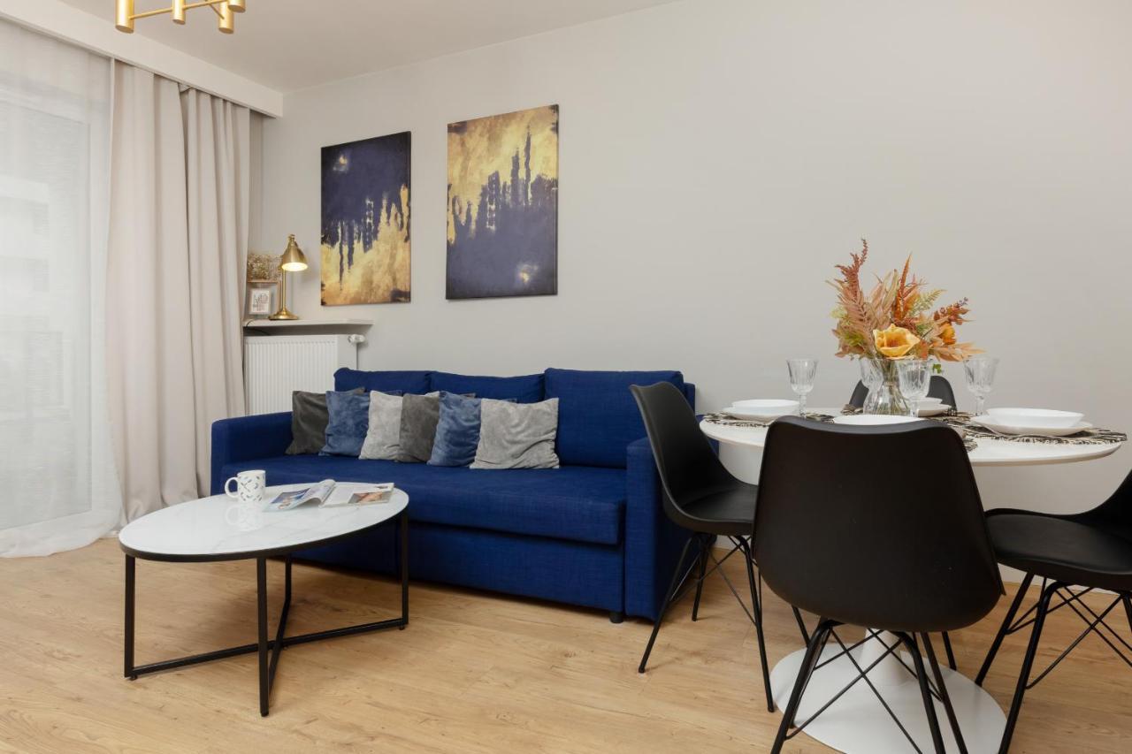 Modern Apartment With Balcony Mokotow Business Centre By Noclegi Renters Warsaw Exterior photo